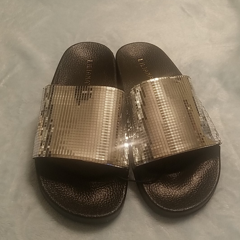 2/$15 Liliana Silver Slides